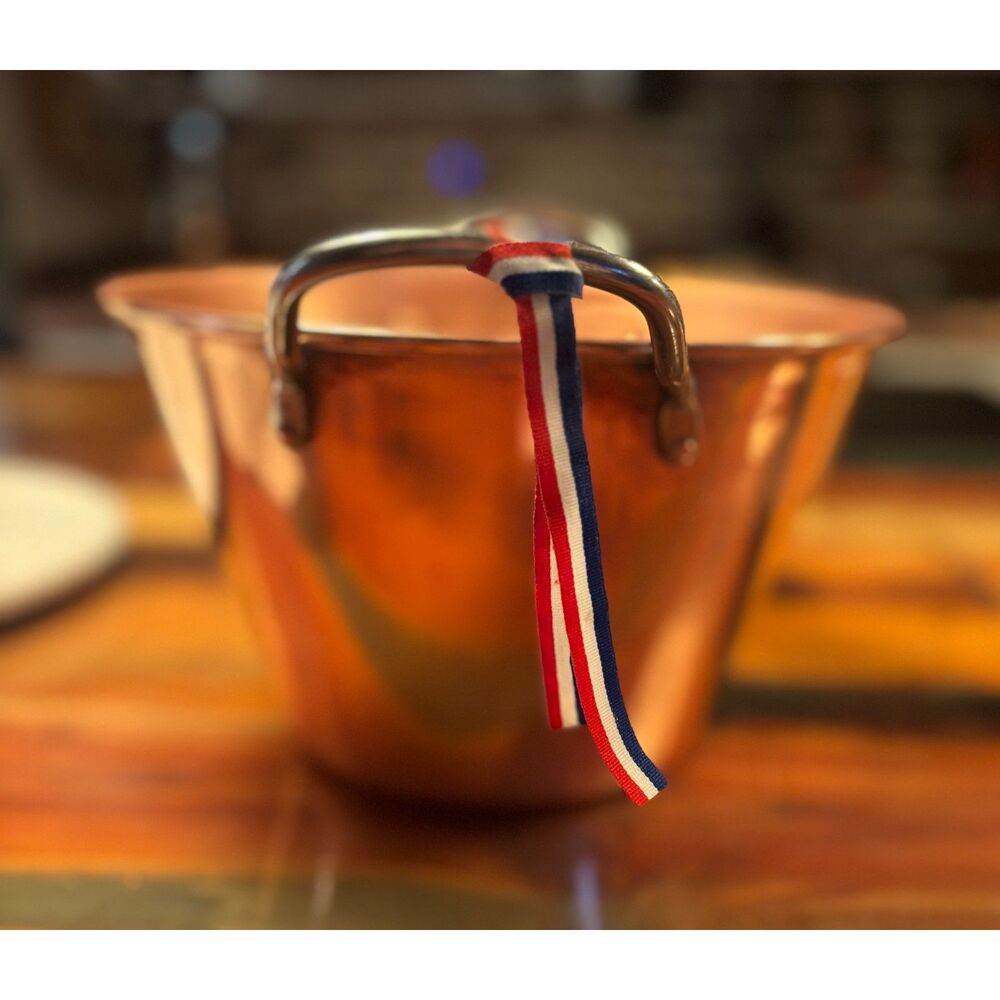 French Pastry Chef LARGE 100% SOLID COPPER Jam Pot. - Picture 3 of 5